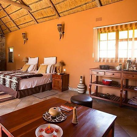 A New Earth Guest Lodge Francistown Esterno foto