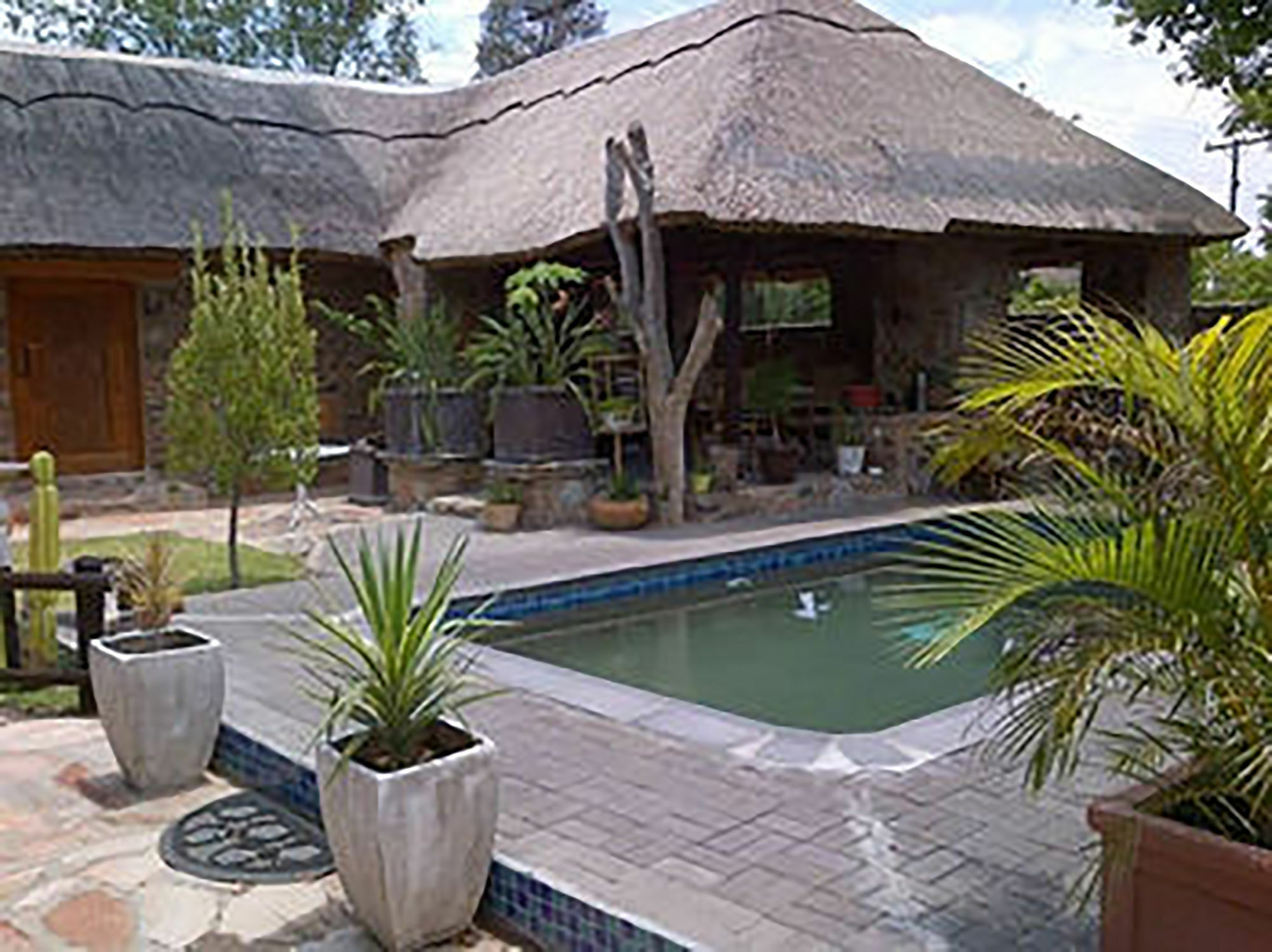 A New Earth Guest Lodge Francistown Esterno foto