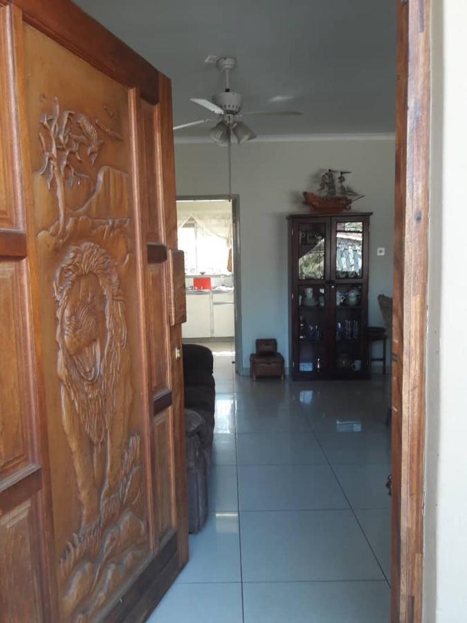 A New Earth Guest Lodge Francistown Esterno foto