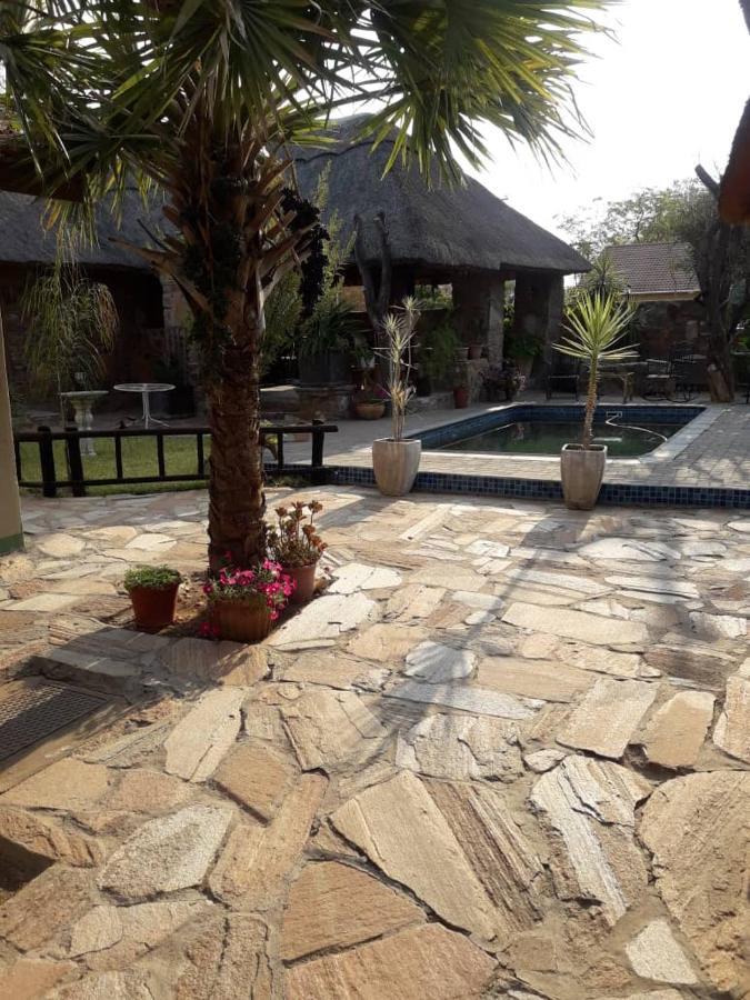 A New Earth Guest Lodge Francistown Esterno foto